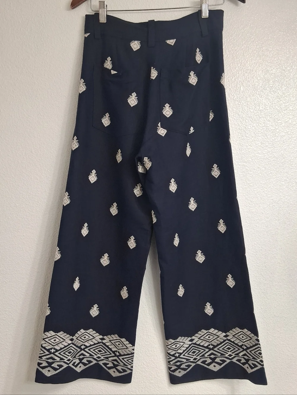NWOT Zara Navy Blue Wide Leg Pants With Embroidery    Size XS